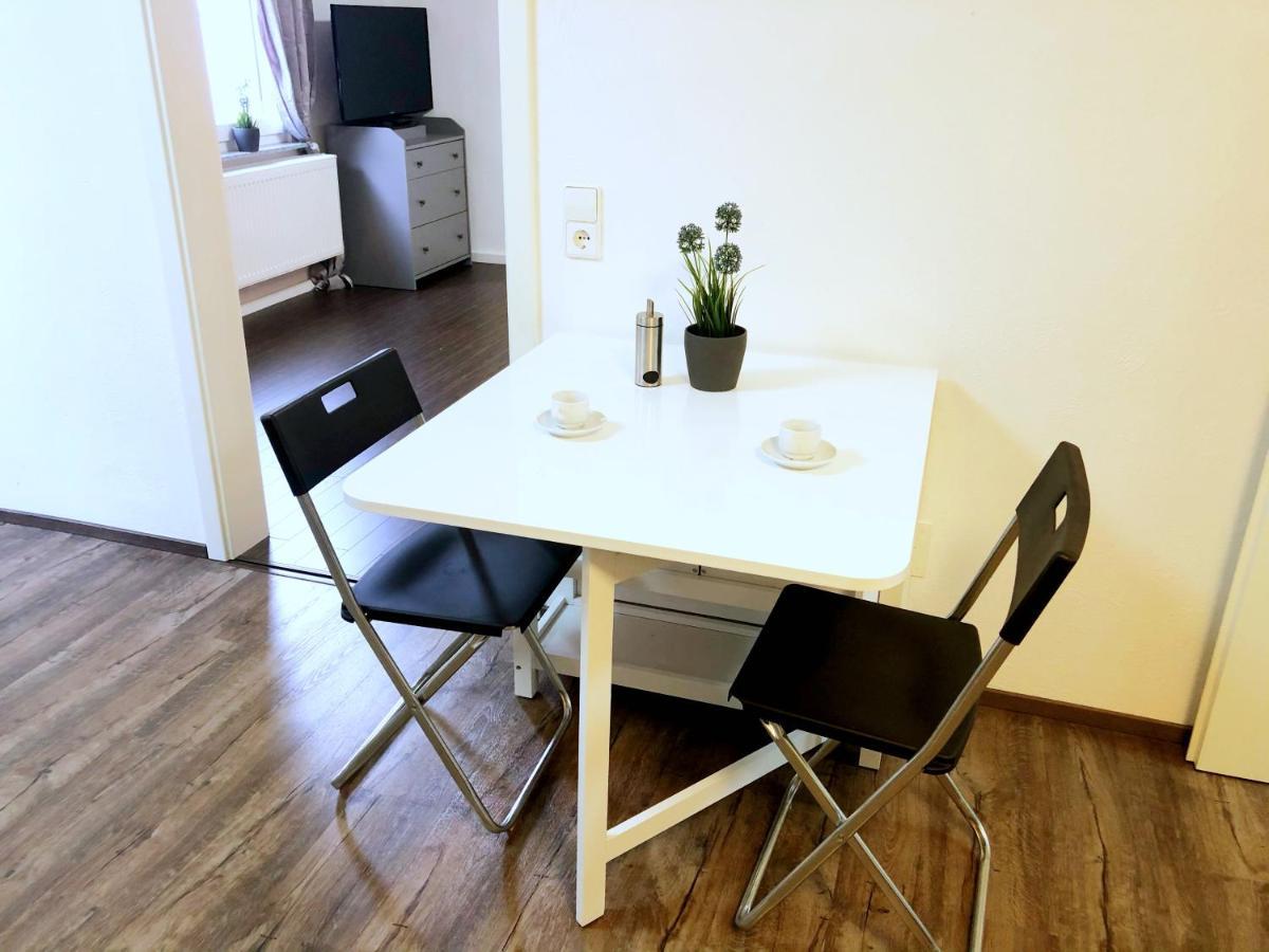 Lisas Gaestehaus Neckartenzlingen 외부 사진