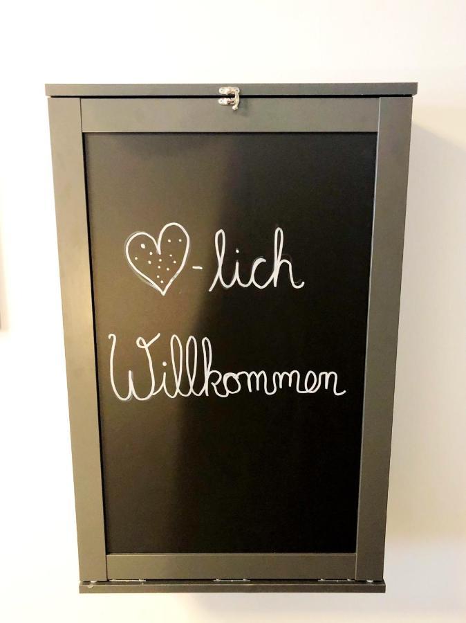 Lisas Gaestehaus Neckartenzlingen 외부 사진