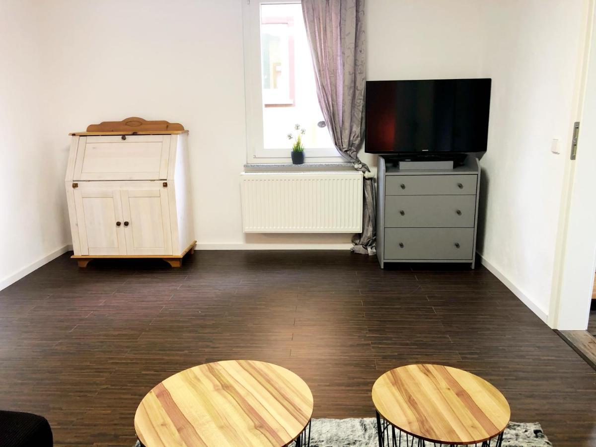 Lisas Gaestehaus Neckartenzlingen 외부 사진