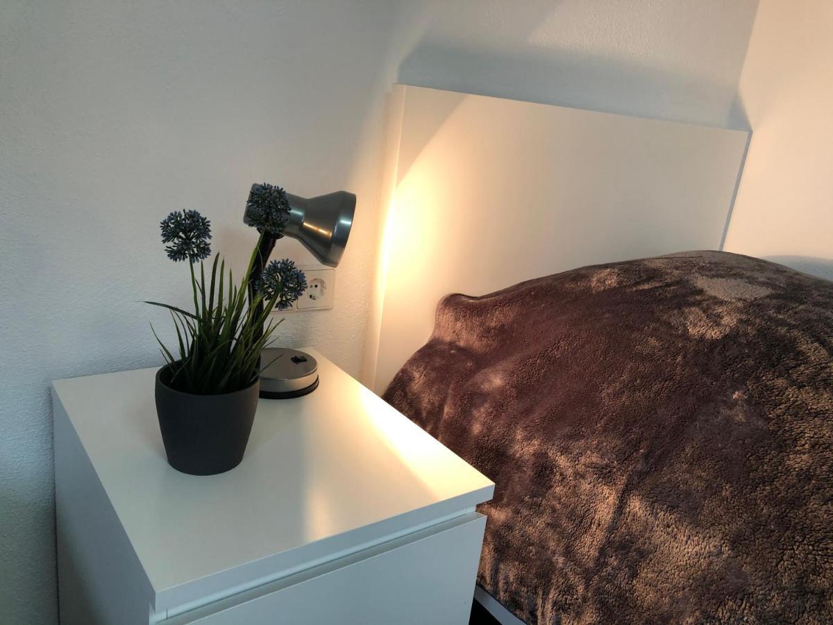 Lisas Gaestehaus Neckartenzlingen 외부 사진
